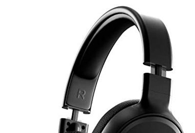 SteelSeries Arctis 1 Wired Gaming Headset – Detachable ClearCast Microphone – Lightweight Steel-Reinforced Headband – For Xbox, PC, PS5, PS4, Nintendo Switch, Mobile $44.99 (Reg $64.99)