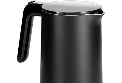ZWILLING Enfinigy Cool Touch Electric Kettle, Cordless Tea Kettle & Hot Water, 1.5L, 1500W, Black $99.99 (Reg $149.99)
