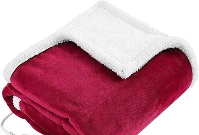 Amazon Canada Deals: Save 50% on Electric Heated Throw Blanket 50″ x 60″ + 19% on Back Massager with Heat with Coupon