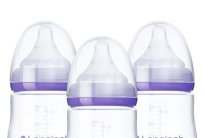 Lansinoh Anti-Colic Baby Bottles for Breastfeeding Babies, 5 Ounces, 3 Count, Includes 3 Slow Flow Nipples, Size S