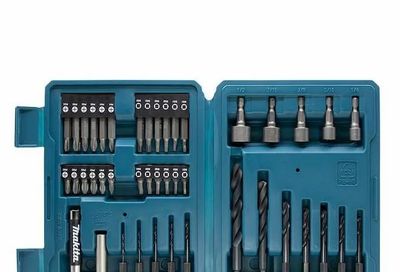 Rona: Makita 43-Piece Drill and Impact Bit Set 58% off $25.00 (reg. 59.99)