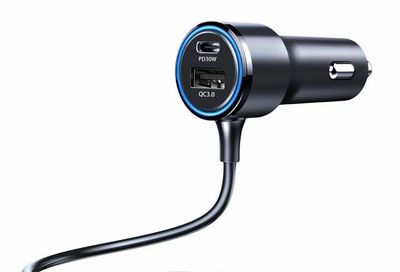 Canadian Tire: Bluehive 2-Port + 3-Port Wireless Hub Car Charger, Black 98w max $7.93 (St. Jerome, QC online or instore only )