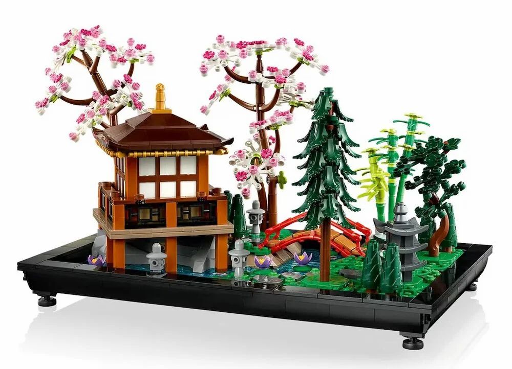 Canadian Tire: LEGO Icons Tranquil Garden - 10315, 1363 pieces - $97.93 (30% off)