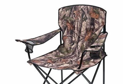 Walmart: Ozark Trail Oversize Chair, Holds up to 225lbs, 600D Polyester, Steel Frame $5.00 (reg. $24.97)