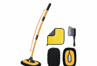 Amazon.ca: AstroAI Car Wash Brush + Cleaning Kit - $25.19
