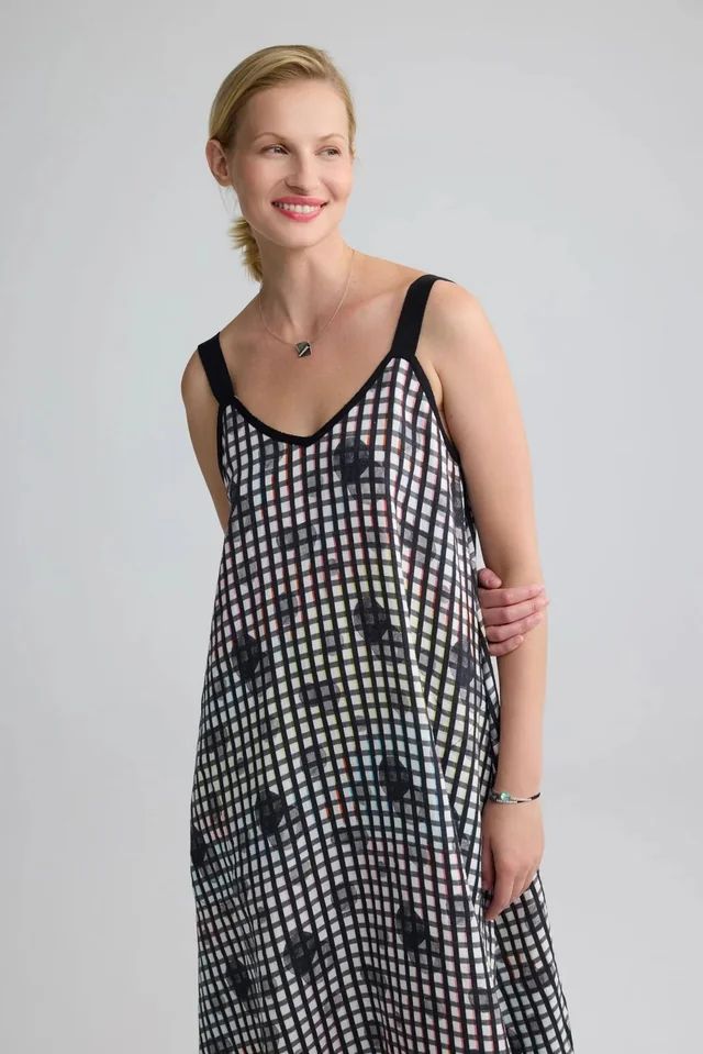 Summer Clearance on Womens (and some mens) Fashion 70% off until Labour Day
