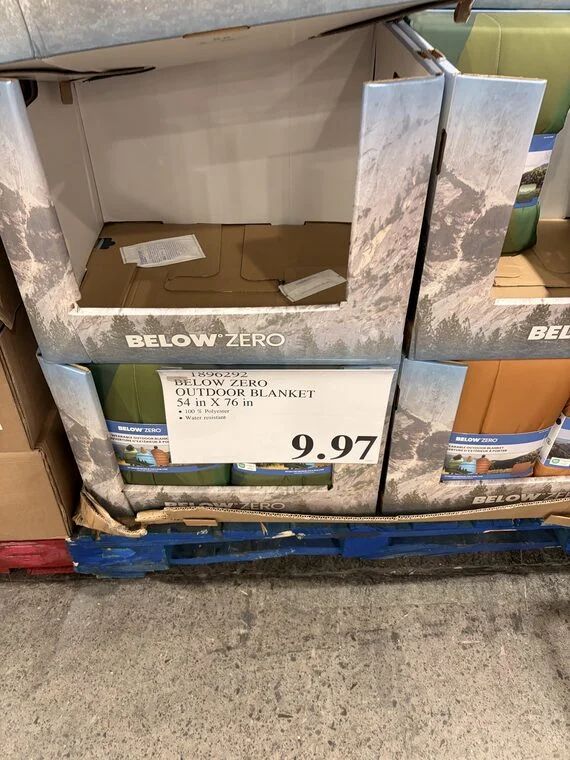 Costco: Below Zero Outdoor Blanket In-store Kanata Costco: Below Zero Outdoor Blanket In-store Kanata