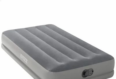 Amazon.ca: INTEX 64112E Dura-Beam Standard Prestige Air Mattress Twim $18.72